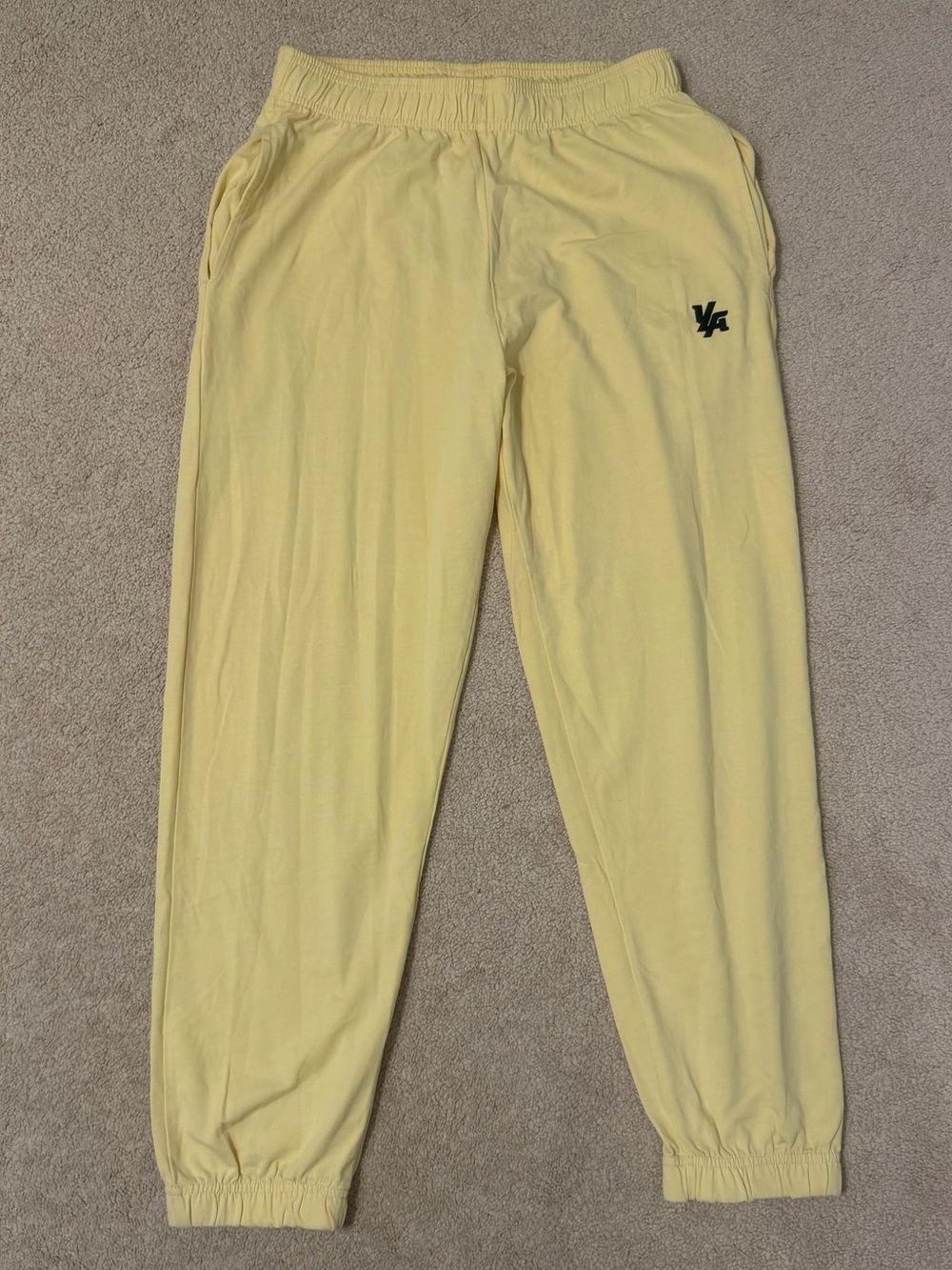 YoungLA 231 Pump Cover Joggers Size M